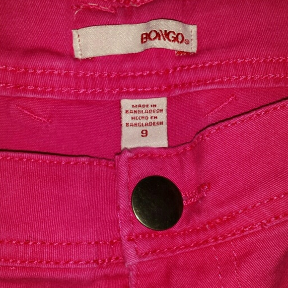 Shorts - Picture 3 of 3