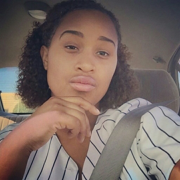 Meet your Posher, Zakayla