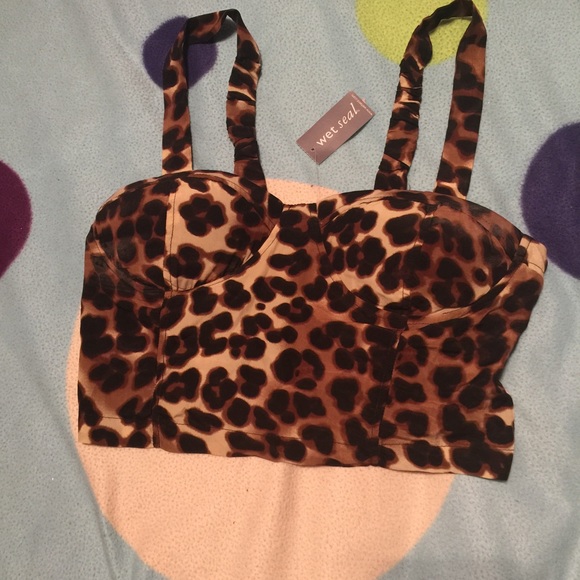 Wet Seal Tops - Leopard Print Crop Top/Bralette