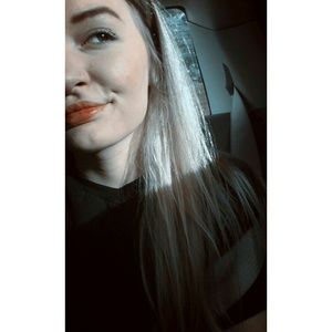 Meet your Posher, Jenna