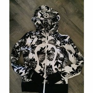 Adorable rare scuba hoodie
