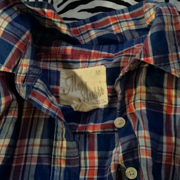 Button up - Picture 2 of 2