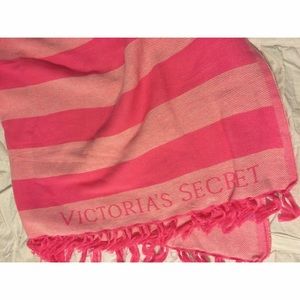 💞 BRAND NEW VS Beach Towel/Blanket