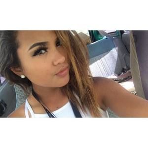 Meet your Posher, Taya