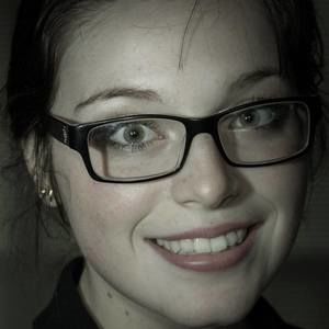 Meet your Posher, Chloe