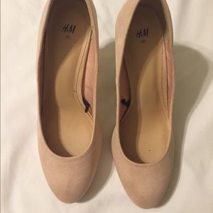 H&M pale pink suede heels