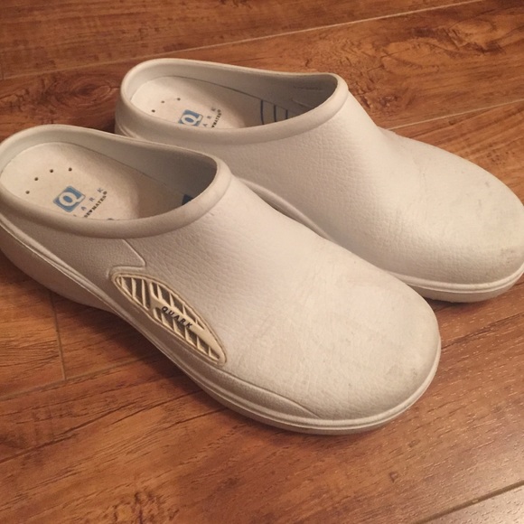White Nursing Shoes