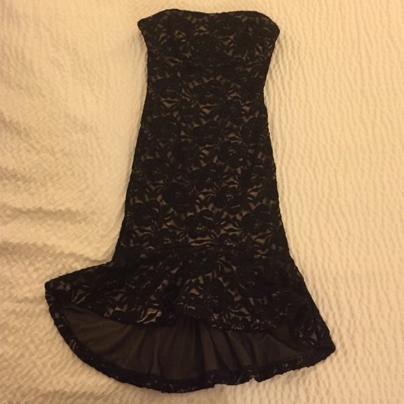 Bebe black/nude lace dress