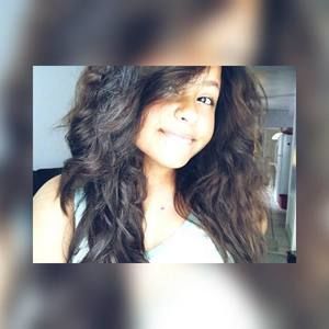 Meet your Posher, Yahaira