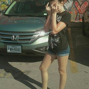 Meet your Posher, Charizma