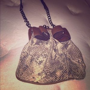 Jessica Simpson cross-body bag