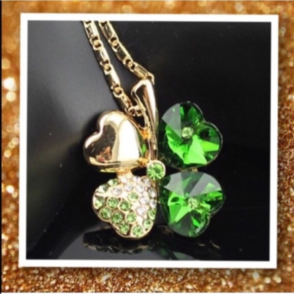 ๐ 18K plated lucky necklace๐ - Picture 2 of 4