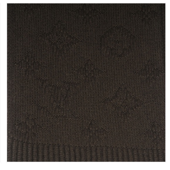 🚫SOLD🚫Louis Vuitton Cashmere Monogram Scarf - Picture 2 of 4