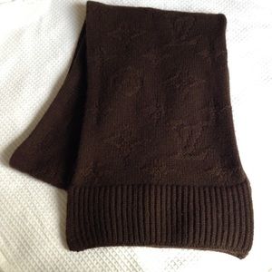 🚫SOLD🚫Louis Vuitton Cashmere Monogram Scarf