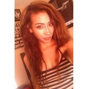 Meet your Posher, Gia