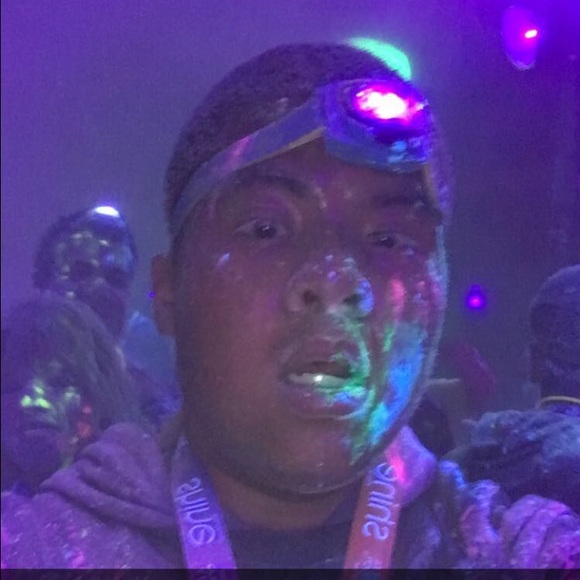 Meet your Posher, Kevin - Picture 1 of 1