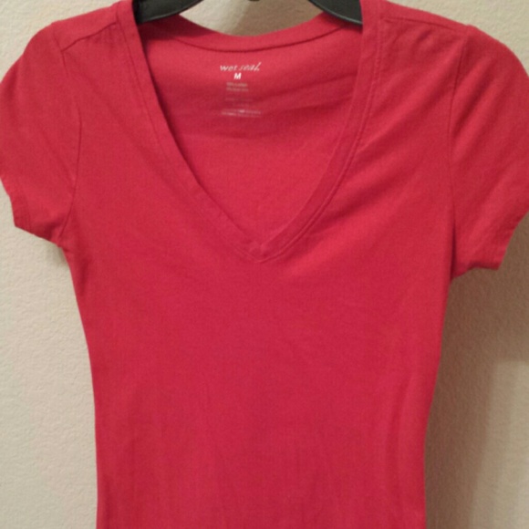 Red V neck tee