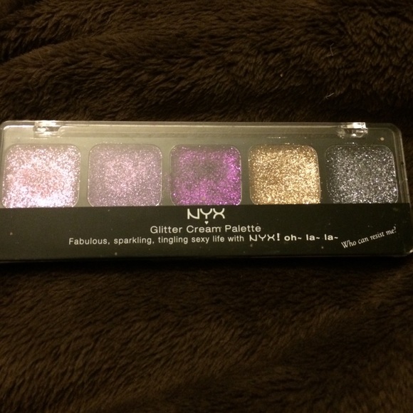 NYX Glitter Cream Eye Shadow Pallettes (3)