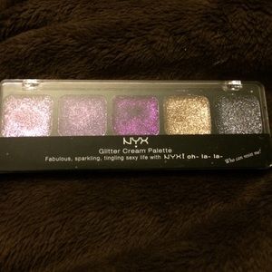 NYX Glitter Cream Eye Shadow Pallettes (3)