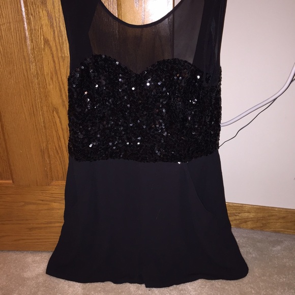 Black sequin Rhomper