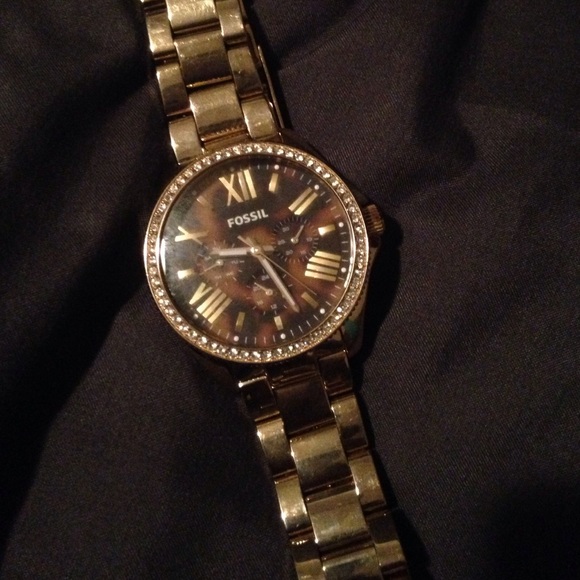 Fossil watch main image 4