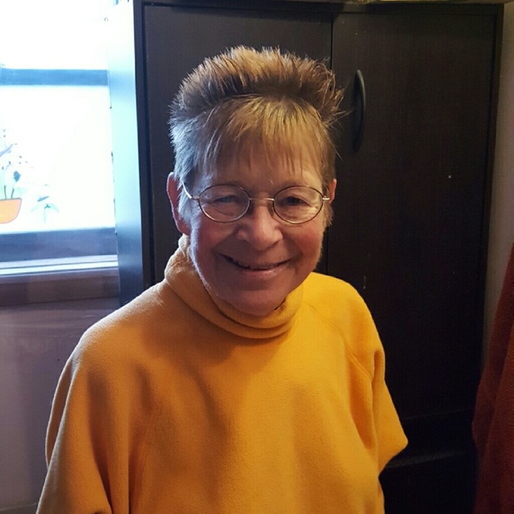 Meet your Posher, Lou - Picture 2 of 2