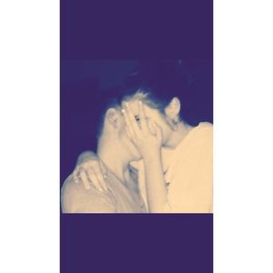 Meet your Posher, Nola