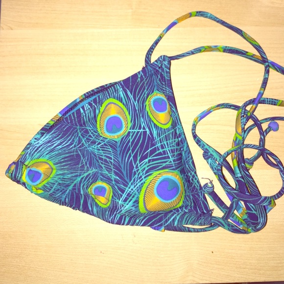 Peacock bikini top from forever 21