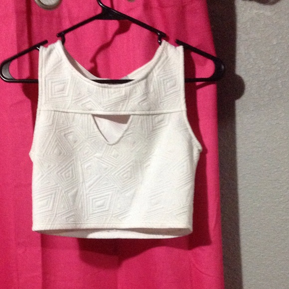 White crop top