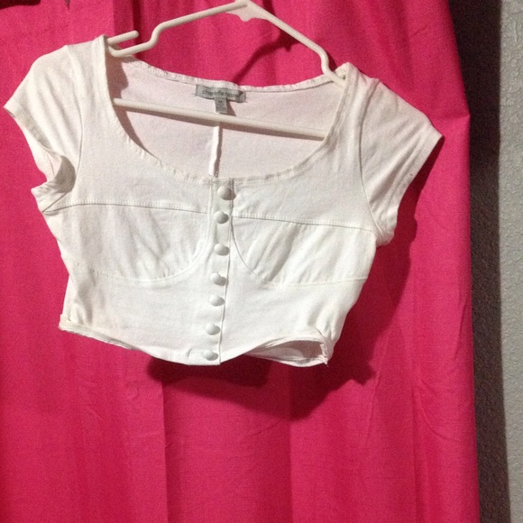 White crop top