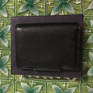 Prada wallet (authentic)