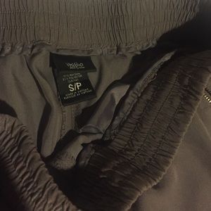 Grey jogger pants new!