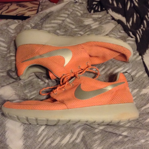 Nike Shoes - NIKE CORAL RUNNING SHOES