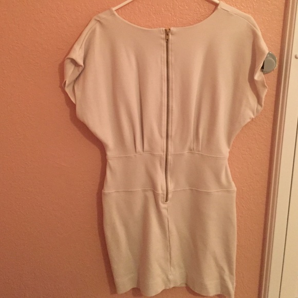 Off-white mini dress. - Picture 4 of 4