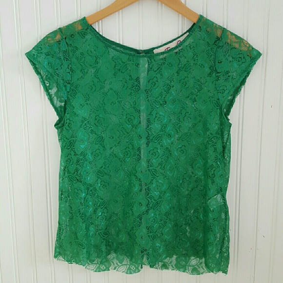 Emmelee Tops - Sheer lace green top