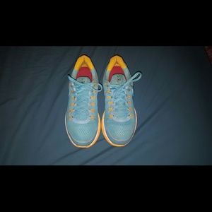 Or best offer? NIKE WOMENS LUNARGLIDE+ 4 N7