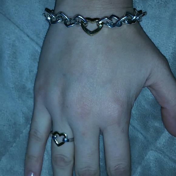 Tiffany & co 18k heart link bracelet only