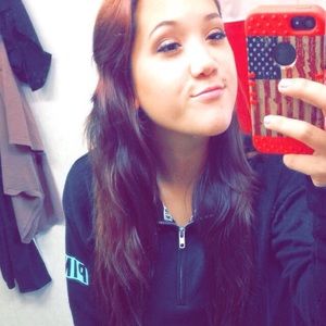 Meet your Posher, Janelle