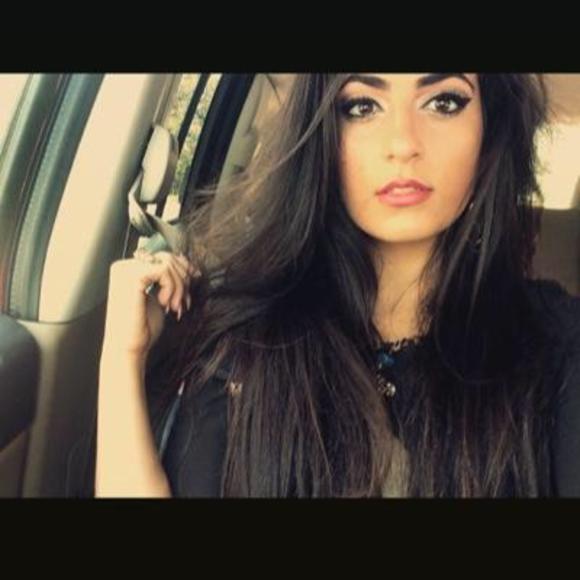 Meet your Posher, Hazel