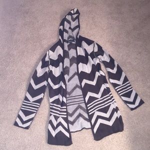 Olive green & vanilla cardigan