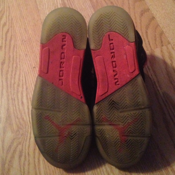 Womens Air Jordan 5s - Picture 3 of 4