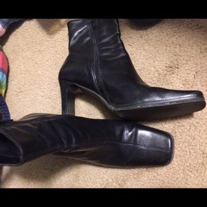 Bakers black ankle boot women's size 7.5