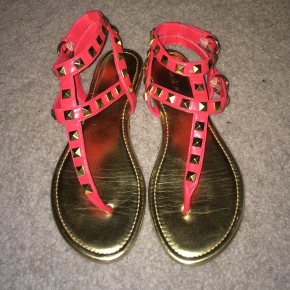 Bebe Gladiators.