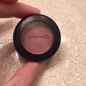 MAC Mink Pink Veluxe Eyeshadow