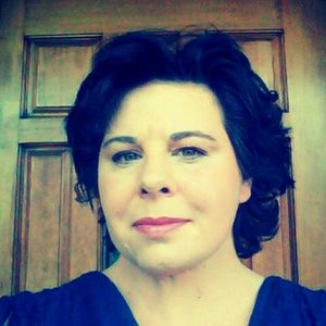 Meet your Posher, Suzanne