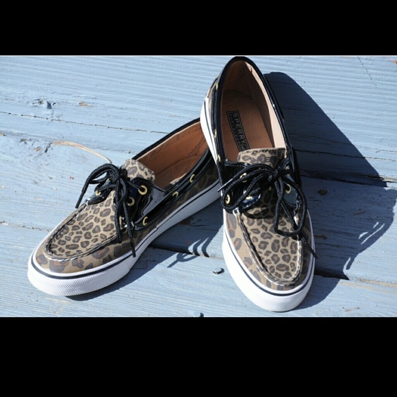 Leopard print Sperrys