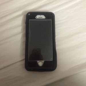 Black Otterbox phone case for iPhone 6/6s