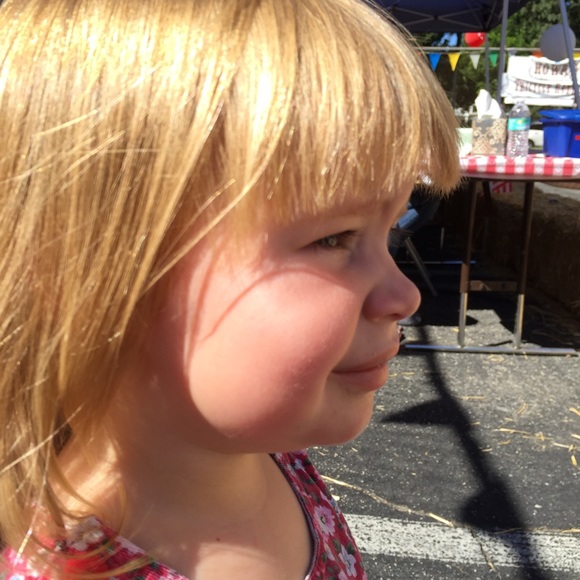 Meet your Posher, Robin - Picture 1 of 1