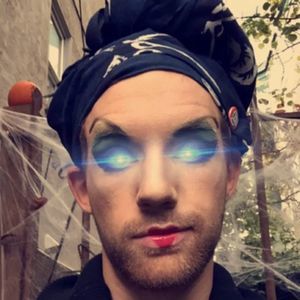 Meet your Posher, Michael