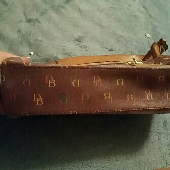 💜Dooney & Bourke Authentic Small purse💜 - Picture 4 of 4